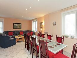 Holiday Home Near the ski Area in Elend