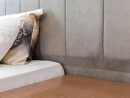 Deluxe Apartment in Oberhausen With Breakfast