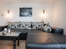 Modern Apartment Next to a ski Area