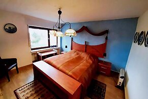 Spacious Holiday Home in the Beautiful Eifel