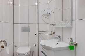 Deluxe Apartment in Oberhausen With Terrace