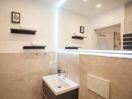 Studio Apartment Near Winterberg With Terrace