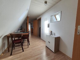 Apartment Near Jadeweserport and Centre