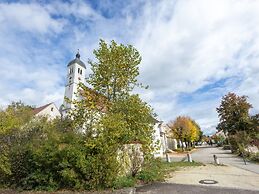 Apartment in Haunsheim With Terrace