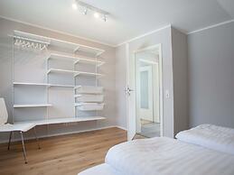 Apartment in Niedersfeld Near Hillebachsee