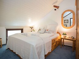 Modern Holiday Home With Garden Near Winterberg