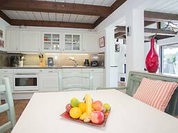 Modern Holiday Home With Garden Near Winterberg