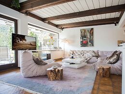 Modern Holiday Home With Garden Near Winterberg