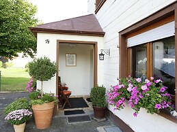 Apartment With Terrace and Pool in the Garden