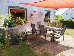 Apartment With Terrace and Pool in the Garden
