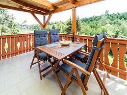 Apartment in Guntersberge With Panoramic Views