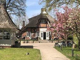 Flat in Eutin on the Kleiner Eutiner See Lake