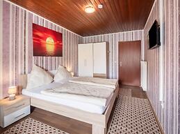 Holiday Home for Groups in Kinheim