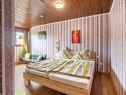 Holiday Home for Groups in Kinheim