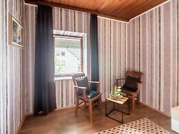 Holiday Home for Groups in Kinheim