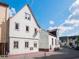 Inviting Holiday Home in Sankt Goarshausen