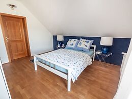 Luxurious Holiday Home With a Nice Private Garden
