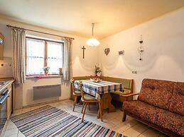 Delightful Holiday Home With Terrace
