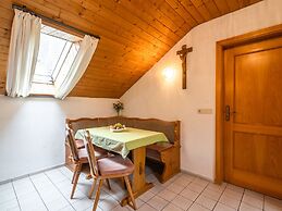 Delightful Holiday Home With Terrace