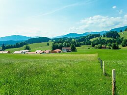 Flat in Wildsteig With Furnished Garden