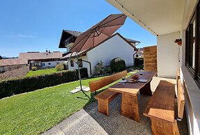 Flat in Wildsteig With Furnished Garden