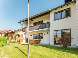 Flat in Wildsteig With Furnished Garden