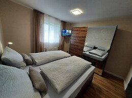 Modern Holiday Home Near Winterberg