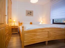 Bright Apartment Near Winterberg With Balcony