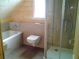 Wooden House With Sauna in Kustelberg