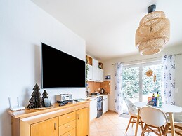 Pretty Holiday Home in Suhl Right Next to the Forest