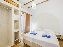 Comfortable Holiday Home With Terrace