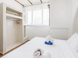 Comfortable Holiday Home With Terrace