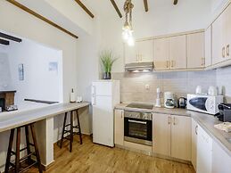 Comfortable Holiday Home With Terrace