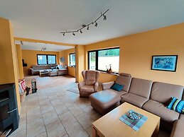 Spacious Holiday Home With Wood-burning Stove