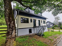 Spacious Holiday Home With Wood-burning Stove