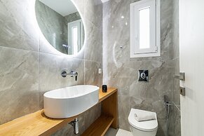 Cavo Mare Mirazur Luxury Retreat