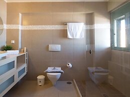 Villa Near Seaside Village With Pool