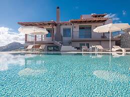 Villa Near Seaside Village With Pool