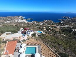 Villa Near Seaside Village With Pool