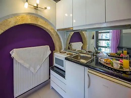 Snug Apartment in Kournas With Balcony/terrace