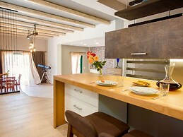 Wonderful Villa in Gerani With Private Pool