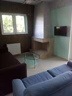 Vibrant Apartment in Rafina With Garden