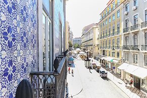 Modern Chiado by Homing