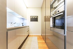 Modern Chiado by Homing