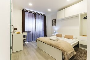 Downtown Palma Suites by Homing