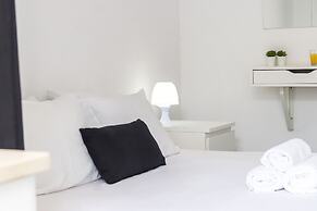 Downtown Palma Suites by Homing