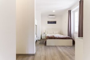 Downtown Palma Suites by Homing