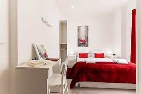 Downtown Palma Suites by Homing