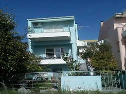 Cheerful Holiday Home in Preveza With Garden