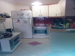 Cheerful Holiday Home in Preveza With Garden